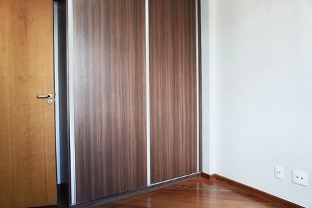 Apartamento para alugar com 84m², 3 quartos e 1 vagaQuarto 2