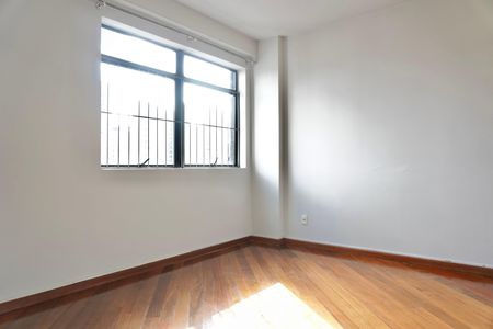 Sala  de apartamento para alugar com 3 quartos, 84m² em Lourdes, Belo Horizonte