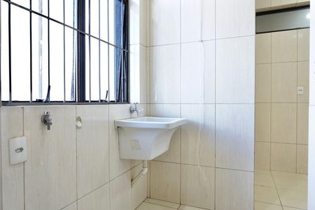 Apartamento para alugar com 84m², 3 quartos e 1 vagaÁrea de Serviço