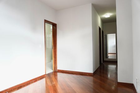 Sala  de apartamento para alugar com 3 quartos, 84m² em Lourdes, Belo Horizonte