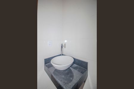 Apartamento para alugar com 40m², 2 quartos e 1 vaga Apartamento para alugar com 40m², 2 quartos e 1 vagaBanheiro