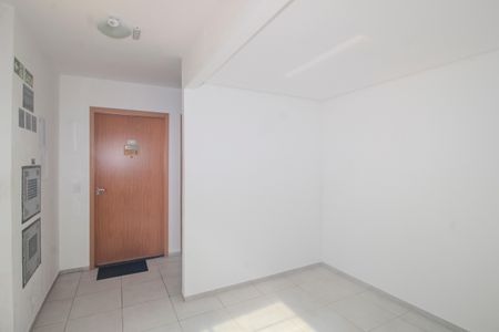 Apartamento à venda com 40m², 2 quartos e 1 vaga