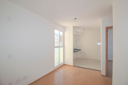 Sala de apartamento para alugar com 2 quartos, 40m² em Cavalhada, Porto Alegre