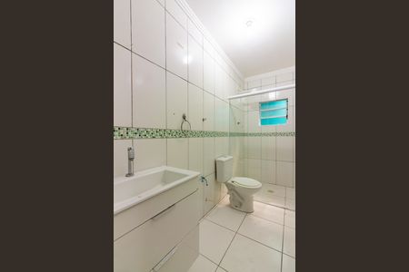 Casa para alugar com 150m², 2 quartos e 2 vagasBanheiro