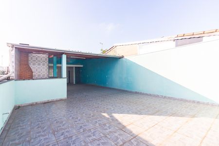 Casa para alugar com 150m², 2 quartos e 2 vagasCobertura