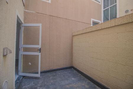 Apartamento à venda com 50m², 2 quartos e 1 vaga Apartamento à venda com 50m², 2 quartos e 1 vagaQuintal
