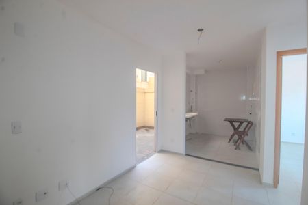 Sala de apartamento para alugar com 2 quartos, 50m² em Cavalhada, Porto Alegre