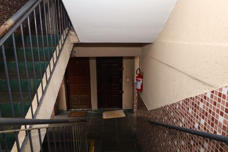 Apartamento para alugar com 45m², 2 quartos e 1 vagaÁrea comum -Saguão do prédio