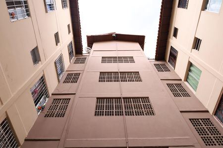 Apartamento para alugar com 45m², 2 quartos e 1 vagaÁrea comum - Prédio