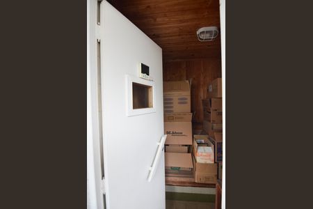 Apartamento à venda com 284m², 4 quartos e 3 vagas Apartamento à venda com 284m², 4 quartos e 3 vagasTerraço