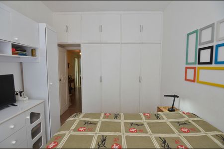 Apartamento à venda com 284m², 4 quartos e 3 vagas Apartamento à venda com 284m², 4 quartos e 3 vagasQuarto 3