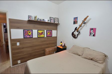 Apartamento à venda com 284m², 4 quartos e 3 vagas Apartamento à venda com 284m², 4 quartos e 3 vagasQuarto 2