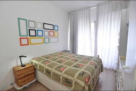Apartamento à venda com 284m², 4 quartos e 3 vagas Apartamento à venda com 284m², 4 quartos e 3 vagasQuarto 3