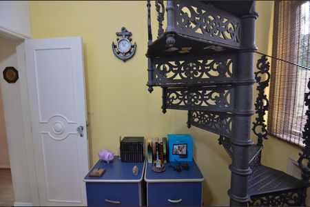 Apartamento à venda com 284m², 4 quartos e 3 vagas Apartamento à venda com 284m², 4 quartos e 3 vagasQuarto 1