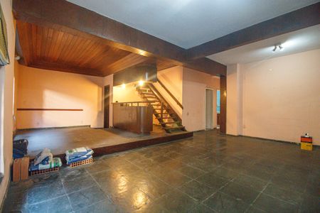Sala de casa à venda com 3 quartos, 240m² em Tijuca, Rio de Janeiro