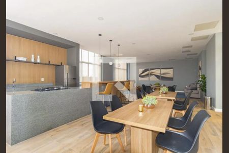 Apartamento para alugar com 44m², 2 quartos e 1 vaga Apartamento para alugar com 44m², 2 quartos e 1 vagaÁrea comum - Salão de festas