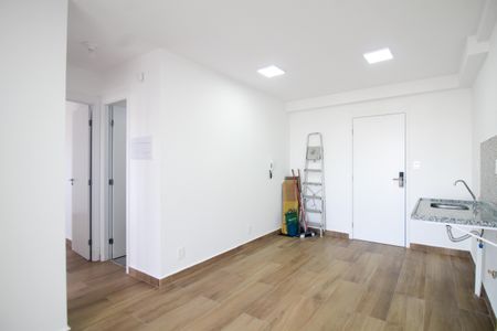 Apartamento para alugar com 44m², 2 quartos e 1 vaga Apartamento para alugar com 44m², 2 quartos e 1 vagaSala/Cozinha