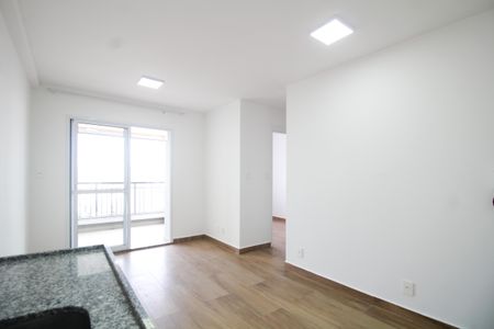 Apartamento para alugar com 44m², 2 quartos e 1 vaga Apartamento para alugar com 44m², 2 quartos e 1 vagaSala/Cozinha