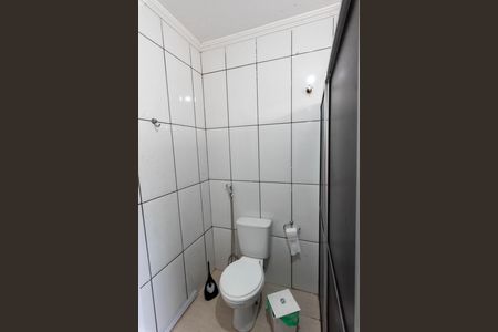 Casa à venda com 180m², 2 quartos e 3 vagas Casa à venda com 180m², 2 quartos e 3 vagasBanheiro da Suíte