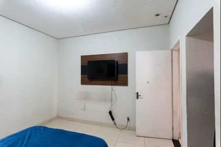 Casa à venda com 180m², 2 quartos e 3 vagas Casa à venda com 180m², 2 quartos e 3 vagasSuíte