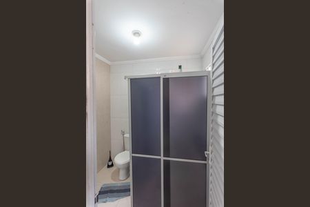 Casa à venda com 180m², 2 quartos e 3 vagas Casa à venda com 180m², 2 quartos e 3 vagasBanheiro