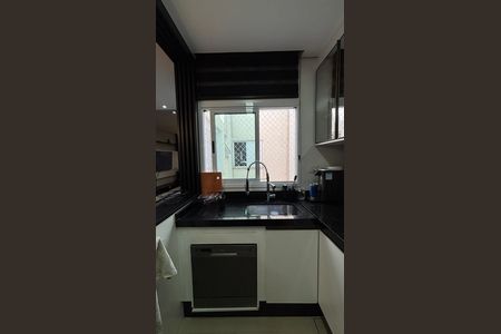 Apartamento à venda com 110m², 2 quartos e 2 vagas Apartamento à venda com 110m², 2 quartos e 2 vagasCozinha