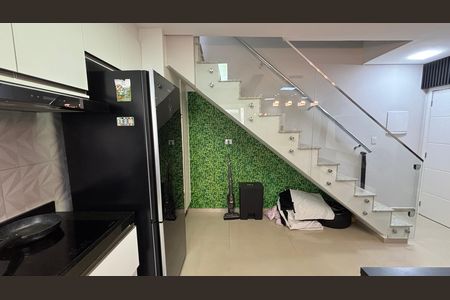 Apartamento à venda com 110m², 2 quartos e 2 vagas Apartamento à venda com 110m², 2 quartos e 2 vagasCozinha