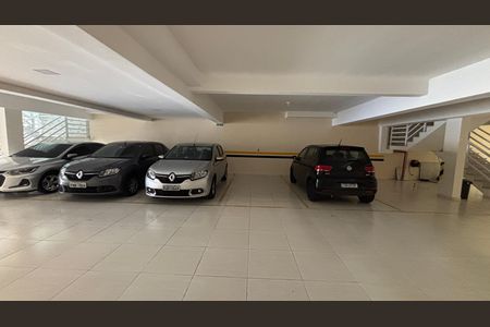 Apartamento à venda com 110m², 2 quartos e 2 vagas Apartamento à venda com 110m², 2 quartos e 2 vagasGaragem