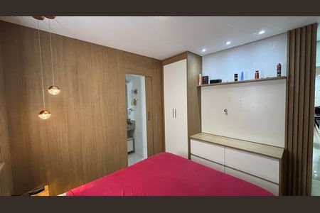 Apartamento à venda com 110m², 2 quartos e 2 vagas Apartamento à venda com 110m², 2 quartos e 2 vagasSuite