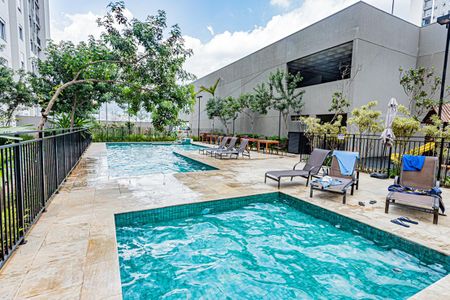 Apartamento para alugar com 42m², 2 quartos e sem vagaÁrea comum - Piscina