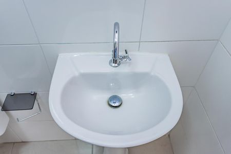 Apartamento para alugar com 42m², 2 quartos e sem vagaBanheiro
