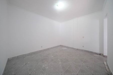 Casa à venda com 244m², 5 quartos e 4 vagasQuarto 2