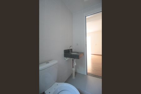 Apartamento à venda com 72m², 2 quartos e 1 vagaBanheiro Social