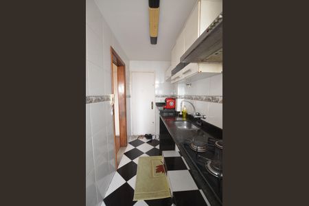 Apartamento para alugar com 75m², 2 quartos e 1 vagaCozinha e Área de Serviço
