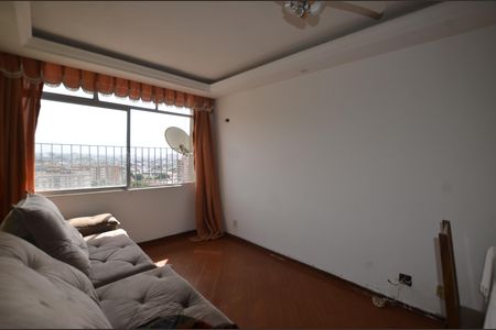 Apartamento para alugar com 75m², 2 quartos e 1 vagaSala