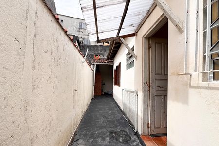 Casa para alugar com 200m², 2 quartos e 2 vagas Casa para alugar com 200m², 2 quartos e 2 vagasQuintal