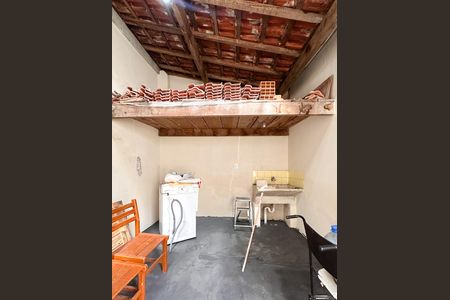 Casa para alugar com 200m², 2 quartos e 2 vagas Casa para alugar com 200m², 2 quartos e 2 vagasÁrea de Serviço