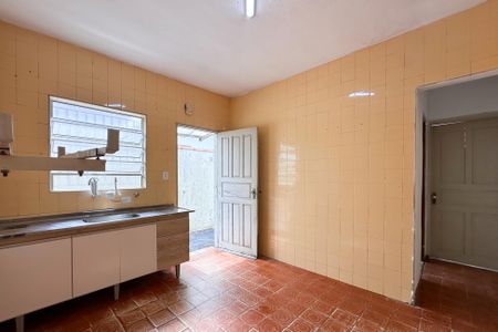 Casa para alugar com 200m², 2 quartos e 2 vagas Casa para alugar com 200m², 2 quartos e 2 vagasCozinha