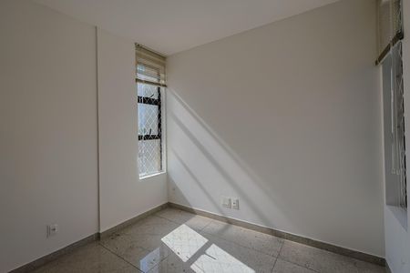 Apartamento à venda com 159m², 4 quartos e sem vaga