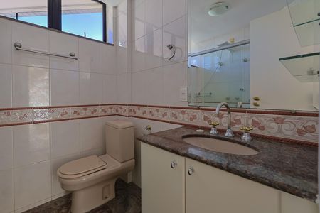 Apartamento à venda com 159m², 4 quartos e sem vaga