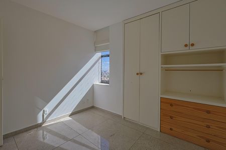 Apartamento à venda com 159m², 4 quartos e sem vaga