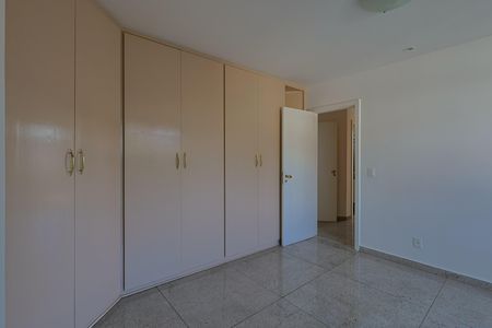 Apartamento à venda com 159m², 4 quartos e sem vaga