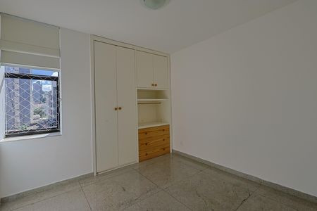 Apartamento à venda com 159m², 4 quartos e sem vaga