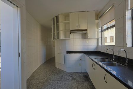Apartamento à venda com 159m², 4 quartos e sem vaga