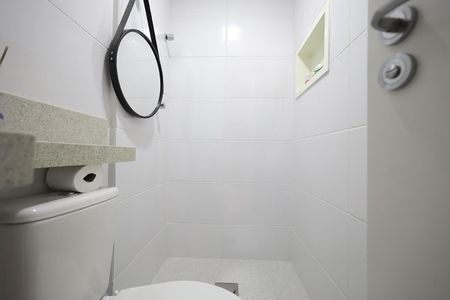 Apartamento para alugar com 60m², 2 quartos e 1 vaga Apartamento para alugar com 60m², 2 quartos e 1 vagaBanheiro