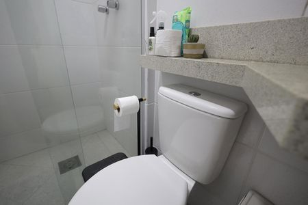 Apartamento para alugar com 60m², 2 quartos e 1 vaga Apartamento para alugar com 60m², 2 quartos e 1 vagaBanheiro Suíte