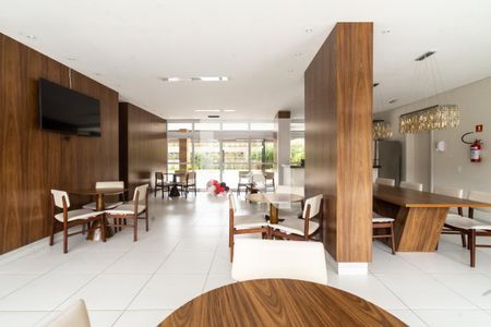 Apartamento à venda com 62m², 2 quartos e 1 vaga Apartamento à venda com 62m², 2 quartos e 1 vagaÁrea comum - Salão de festas
