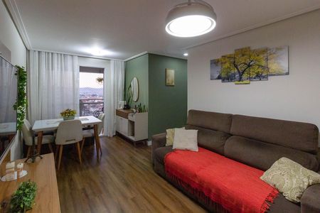 Sala de apartamento à venda com 2 quartos, 62m² em Vila Barros, Guarulhos