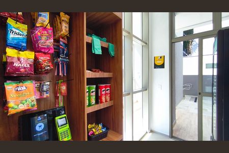 Studio para alugar com 23m², 1 quarto e sem vaga Studio para alugar com 23m², 1 quarto e sem vagaMini Mercado
