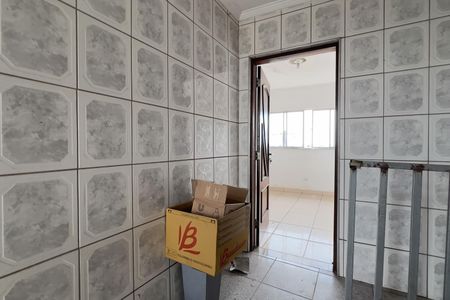 Casa para alugar com 110m², 2 quartos e sem vagaEntrada